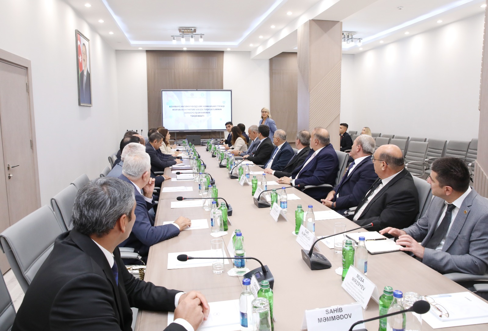 Azərbaycan Həmkarlar İttifaqları Konfederasiyasında üzv təşkilatlarla görüləcək işlər müzakirə olunub