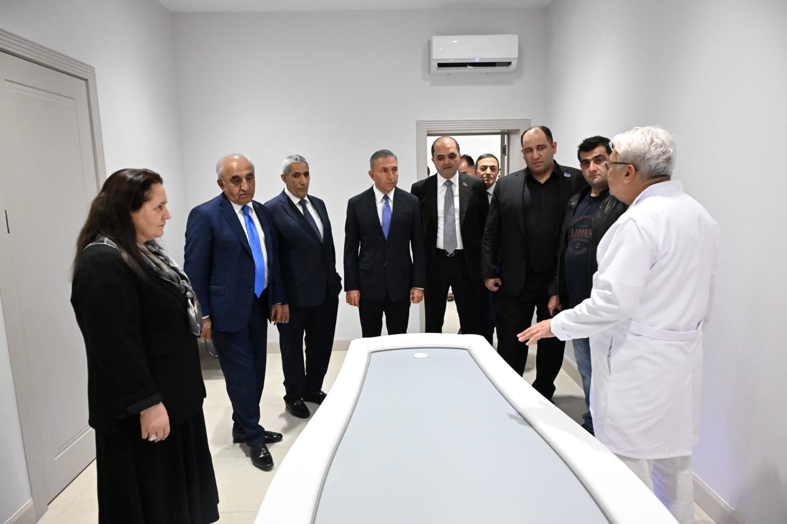 Layiqli Əmək Səfirləri ilə görüş keçirilib