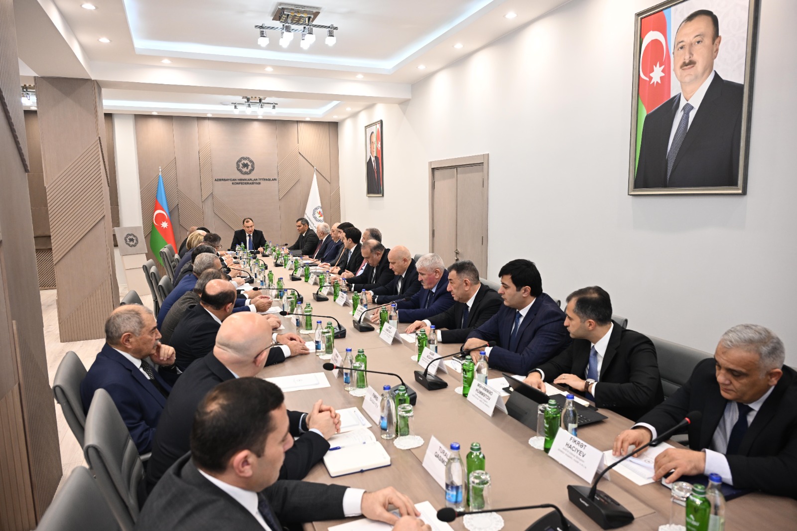 Qarşıdakı dövr üçün görüləcək işlər barədə müzakirələr aparılıb