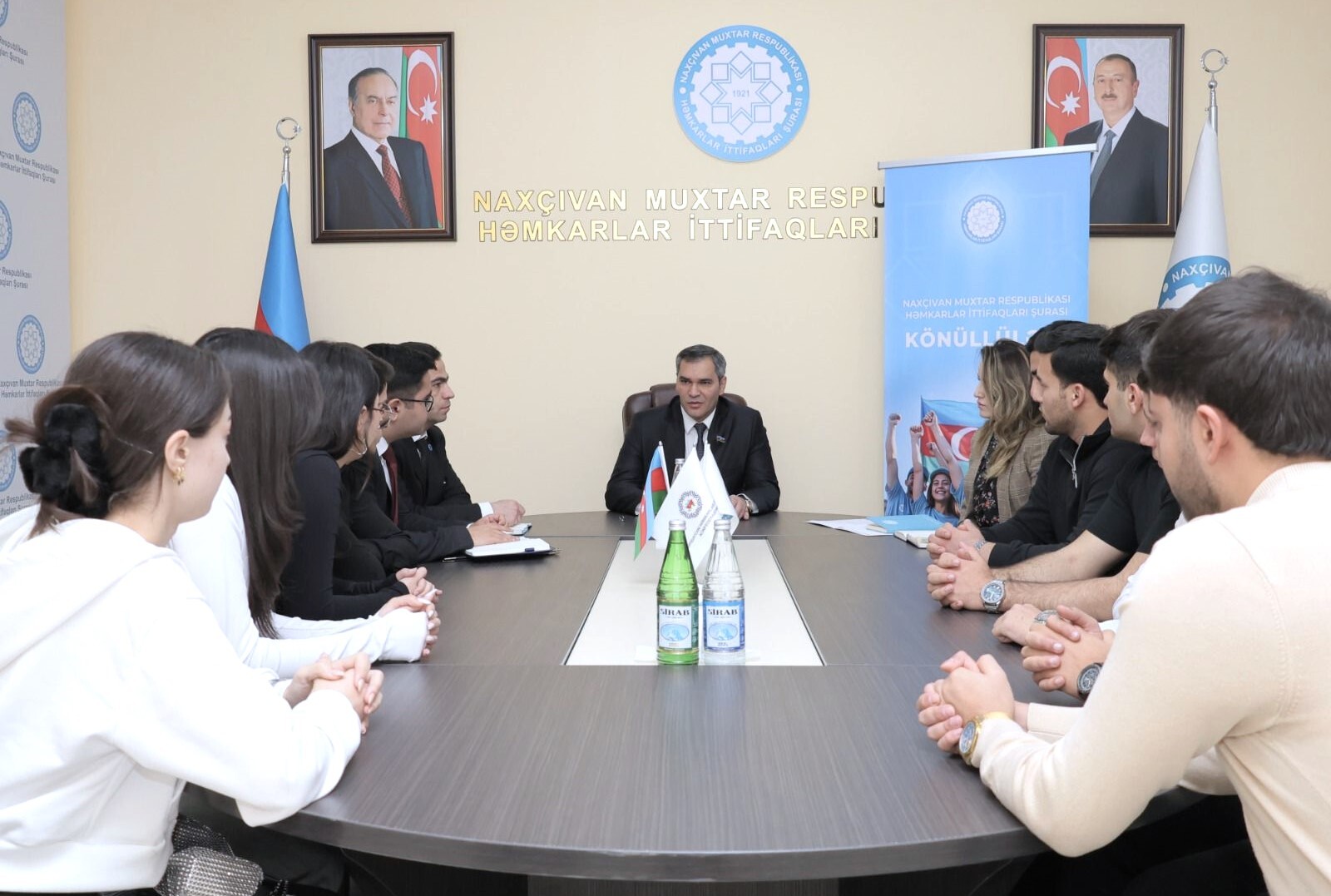 AHİK-in üzv təşkilatı Naxçıvan Həmkarlar İttifaqları Şurasında könüllü gənclər fəaliyyətə başlayıb
