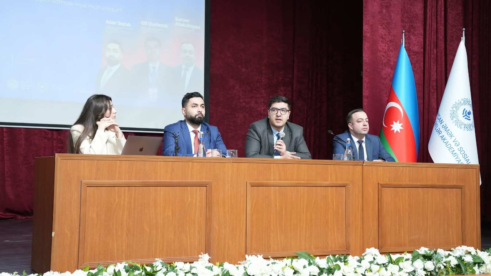 AHİK-in Əmək və Sosial Münasibətlər Akademiyasında “TİPx: Karyera planlaması niyə mühümdür?” adlı seminar keçirilib