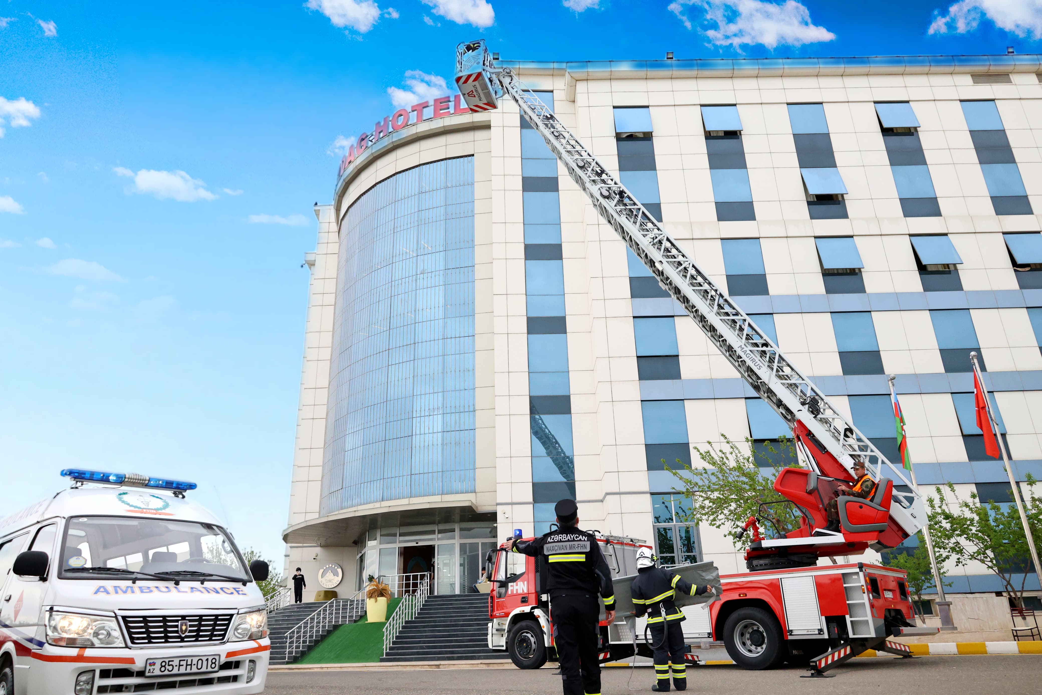 Azərbaycan Həmkarlar İttifaqları Konfederasiyasının Naxçıvanda yerləşən “Duzdağ” hotelində yanğın-taktiki təlim keçirilib