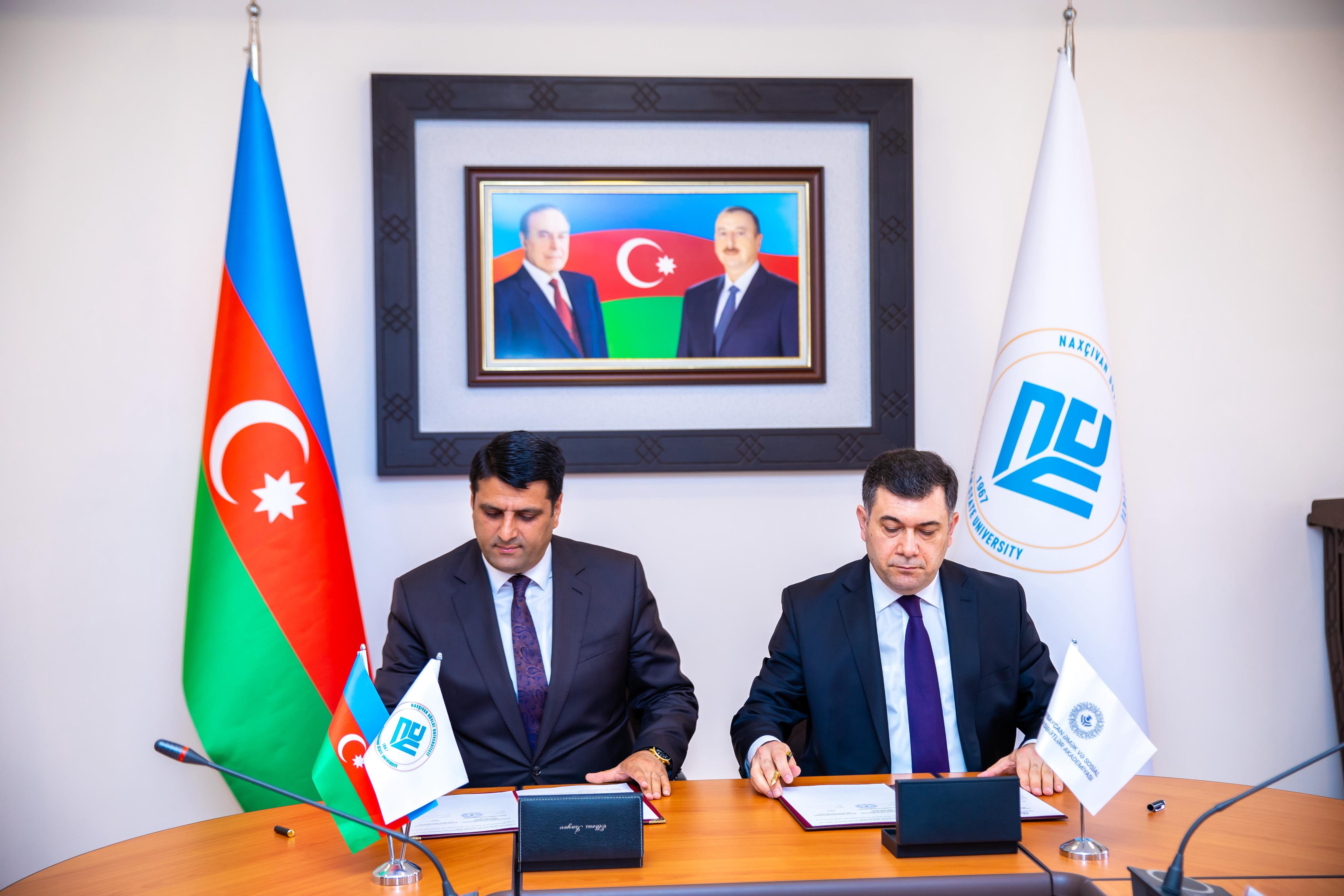 Naxçıvan Dövlət Universiteti  və Azərbaycan Həmkarlar İttifaqları Konfederasiyasının Əmək və Sosial Münasibətlər Akademiyası arasında Əməkdaşlıq Memorandumu imzalanıb