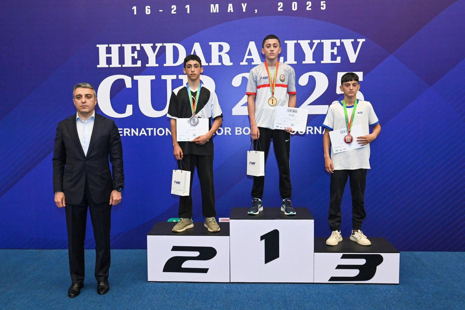 Həmkarlar ittifaqının idmançıları “Heydər Əliyev Kuboku-2025” beynəlxalq turnirində 2 medal qazanıb