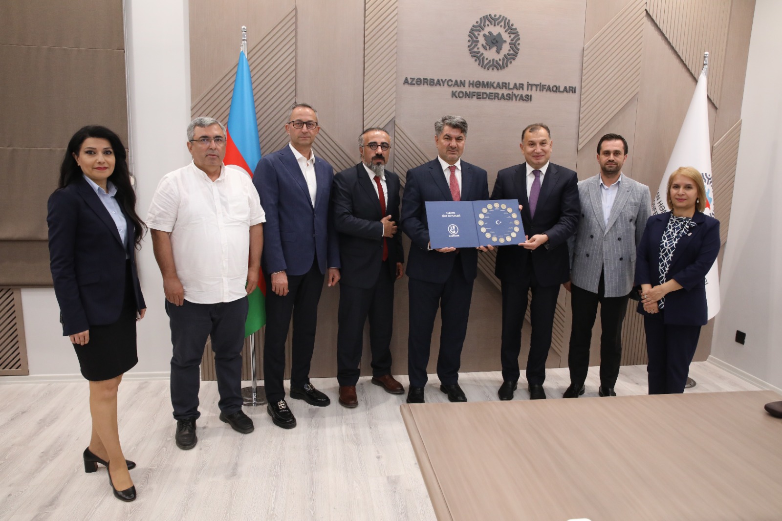 Azərbaycan Həmkarlar İttifaqları Konfederasiyasında TÜİB nümayəndələri ilə görüş keçirilib