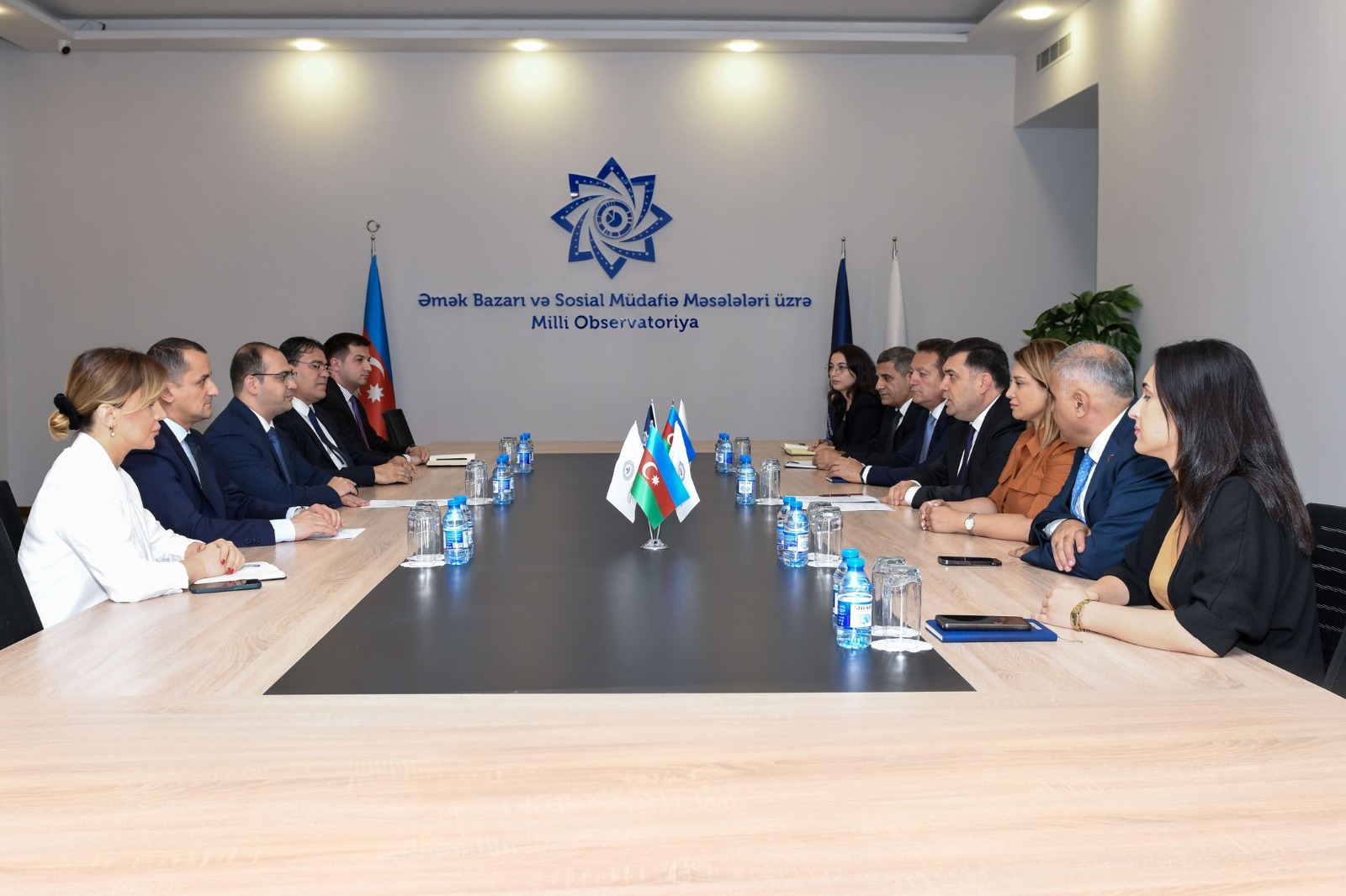 Milli Observatoriya ilə Əmək və Sosial Münasibətlər Akademiyası arasında birgə fəaliyyətə dair sənəd imzalanıb